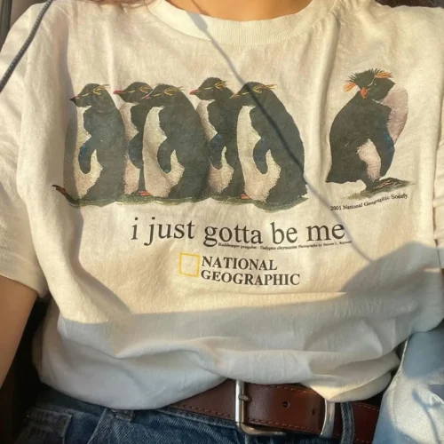 I Just Gotta Be Me Penguins Unisex Tişört